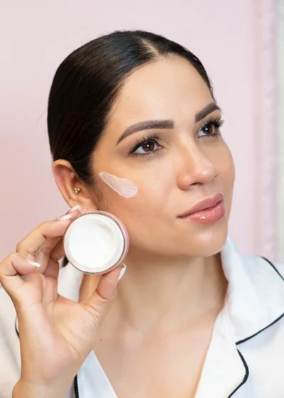 CREMA FACIAL HIDRATANTE DE ROSAS - Imagen 3